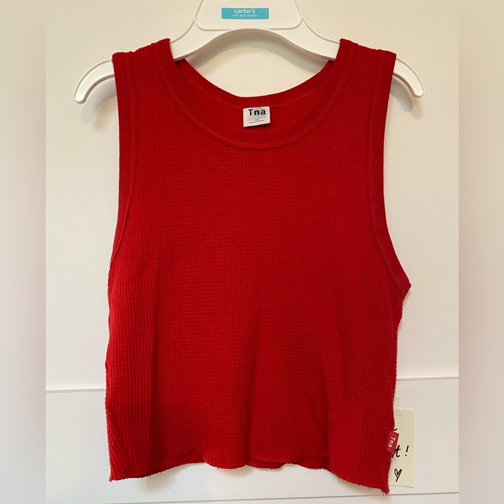 Aritzia - TNA - Red waffle tank top
